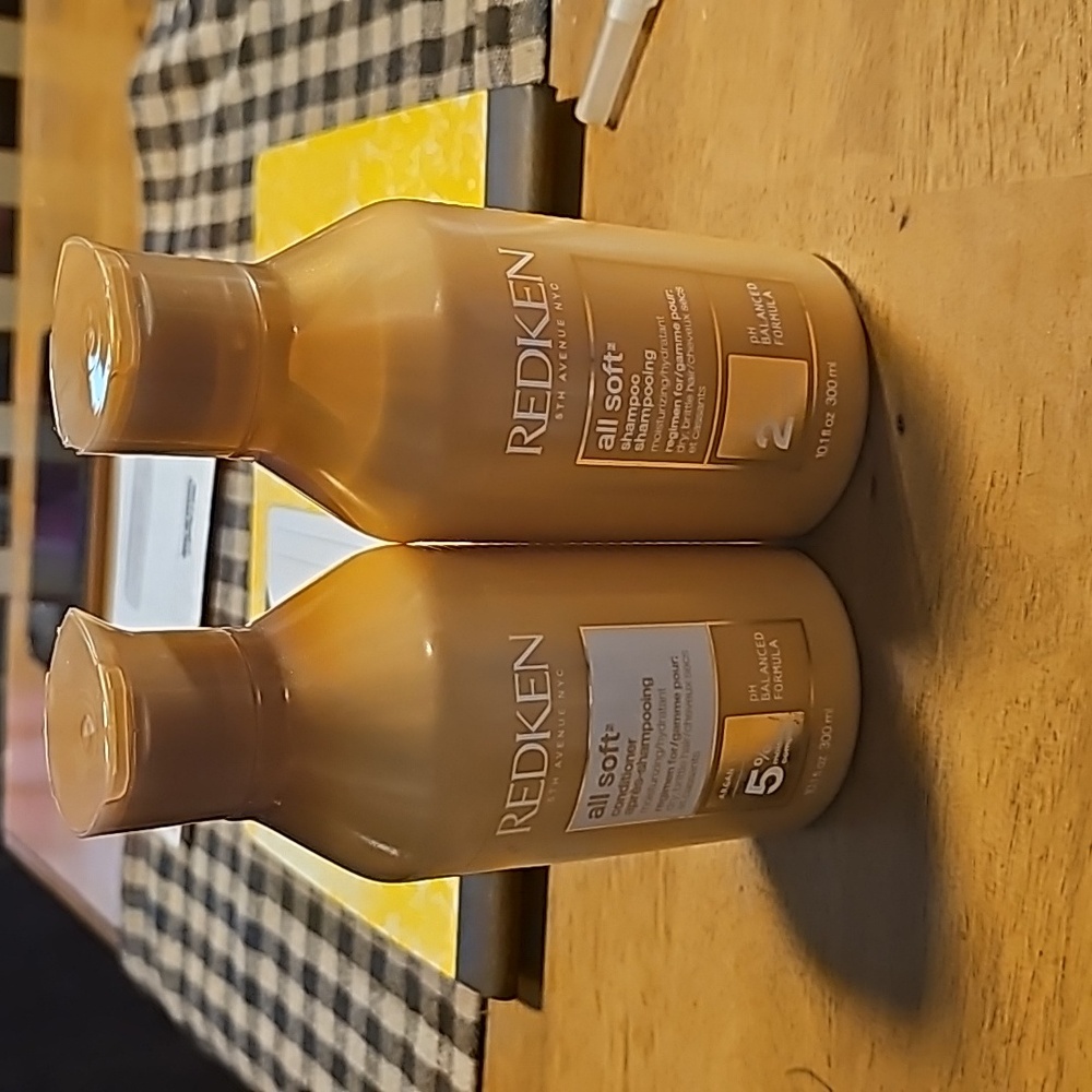 Redken all soft shampoo & conditioner
